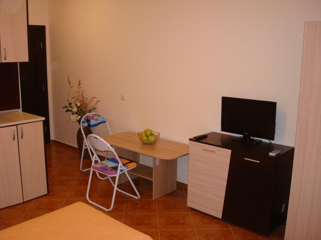 Saint Elena Apartcomplex Slăntjev Brjag Exteriör bild