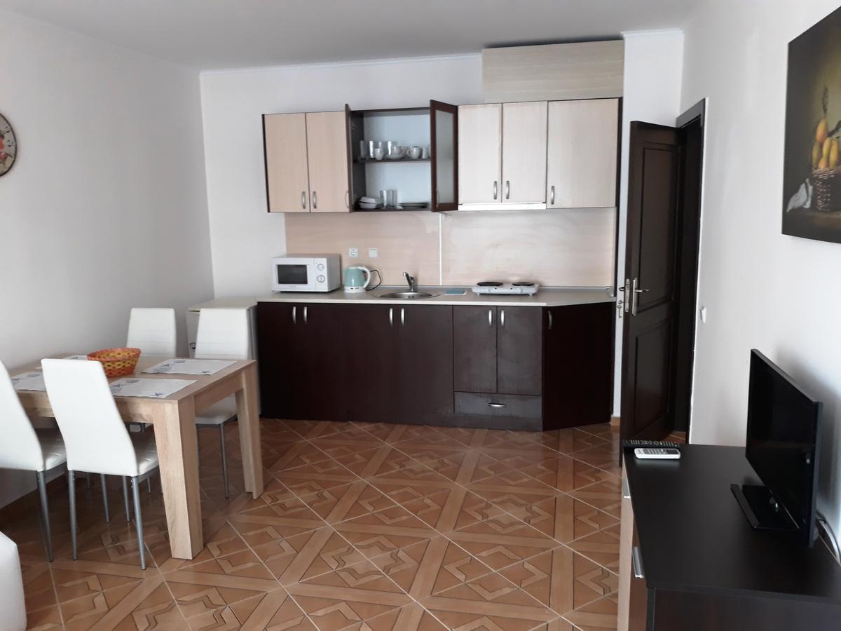 Saint Elena Apartcomplex Slăntjev Brjag Exteriör bild