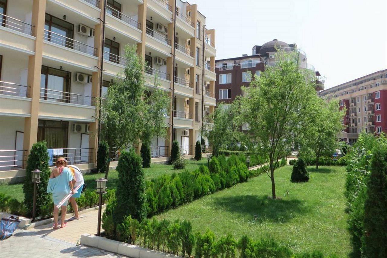 Saint Elena Apartcomplex Slăntjev Brjag Exteriör bild