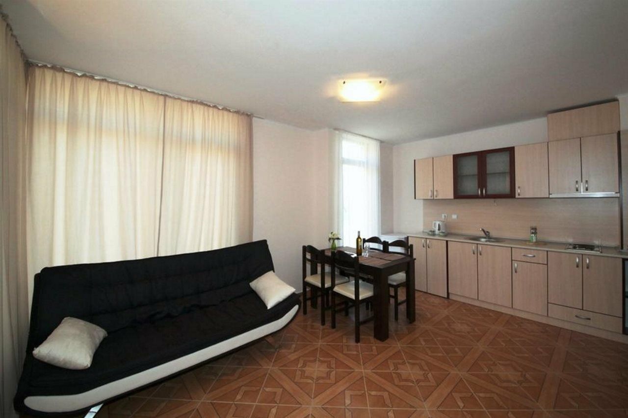 Saint Elena Apartcomplex Slăntjev Brjag Exteriör bild